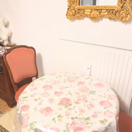 Jakomini-wohnung Apartmán
